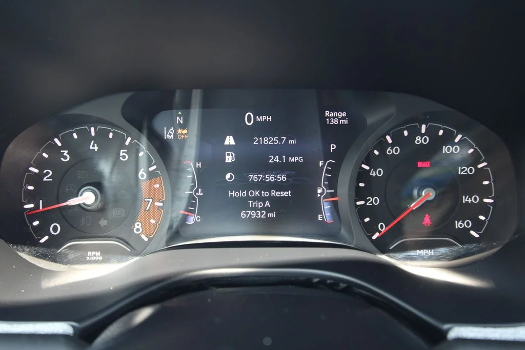 Used 2022 Blue Jeep Latitude Lux image 43