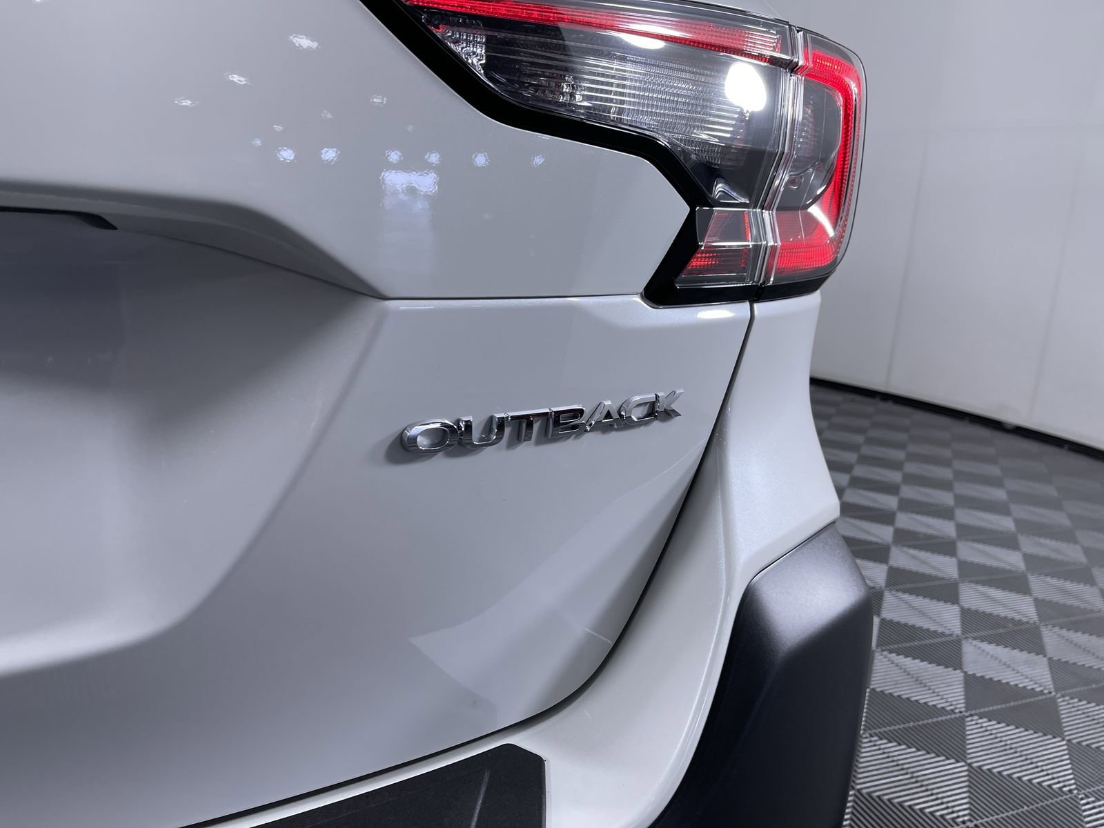 2025 Subaru Outback Premium - Photo 23