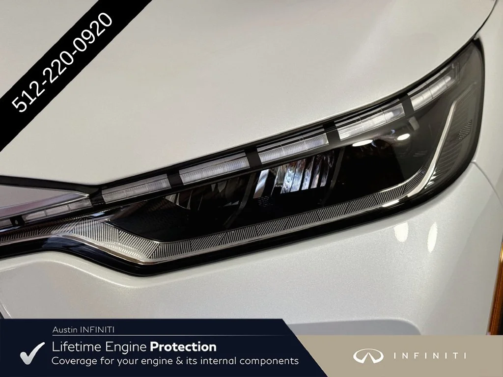 New 2027 White INFINITI LUXE image 41