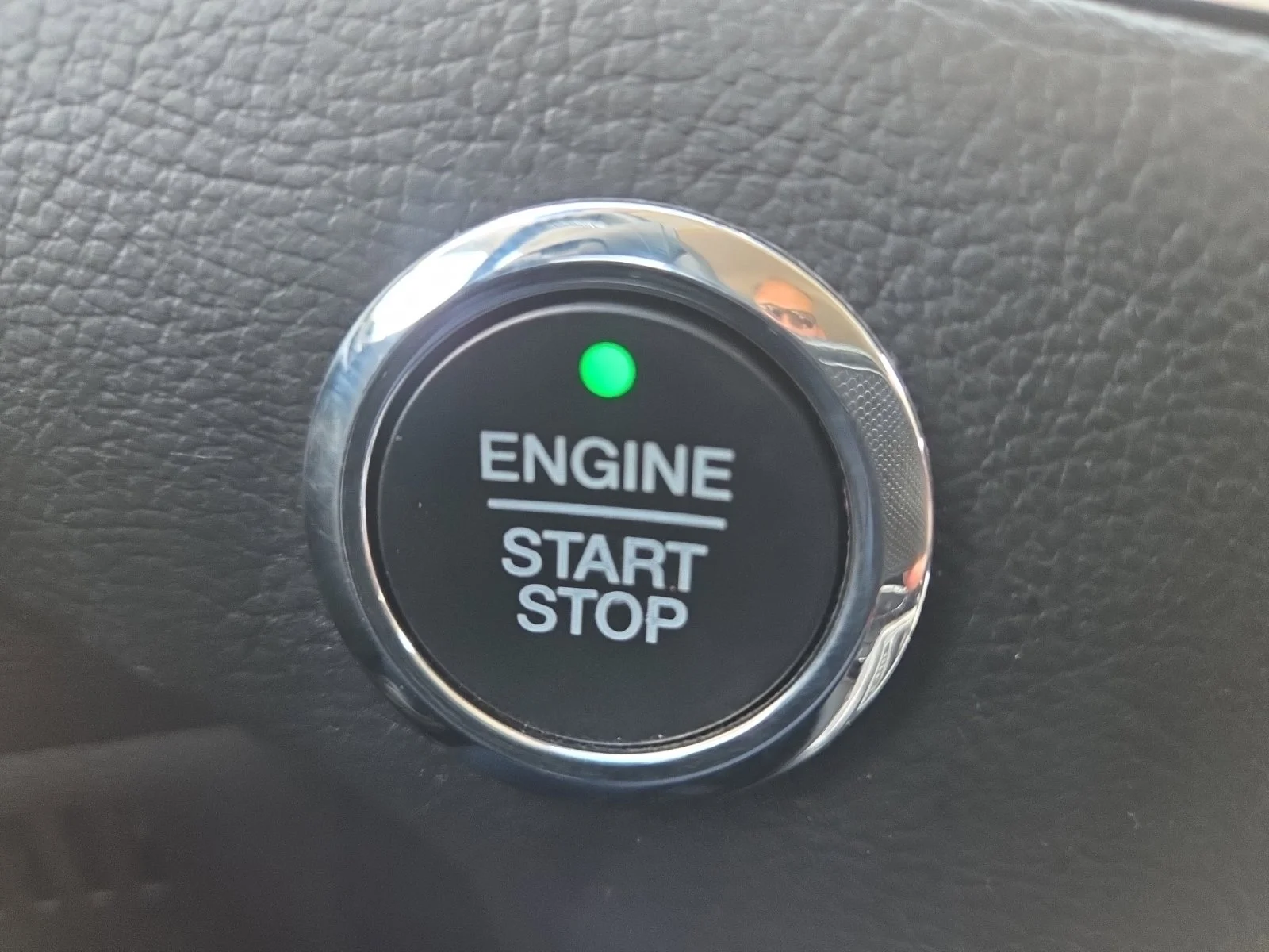Certified Used 2018 Magnetic Ford Titanium image 27