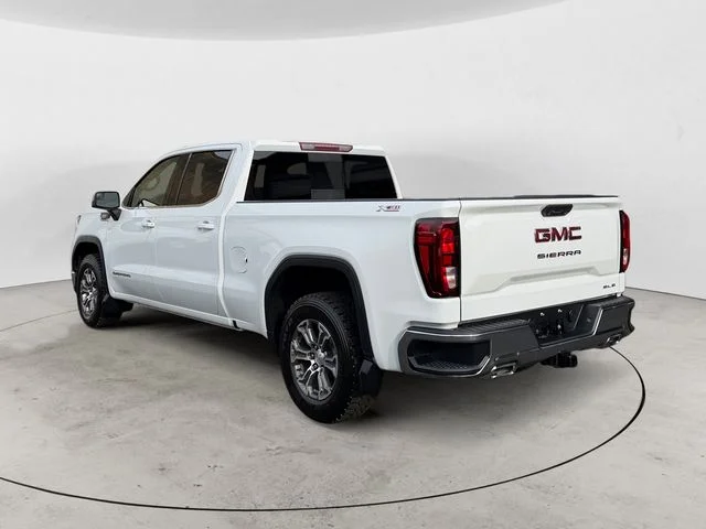 Used 2024 White GMC SLE image 3