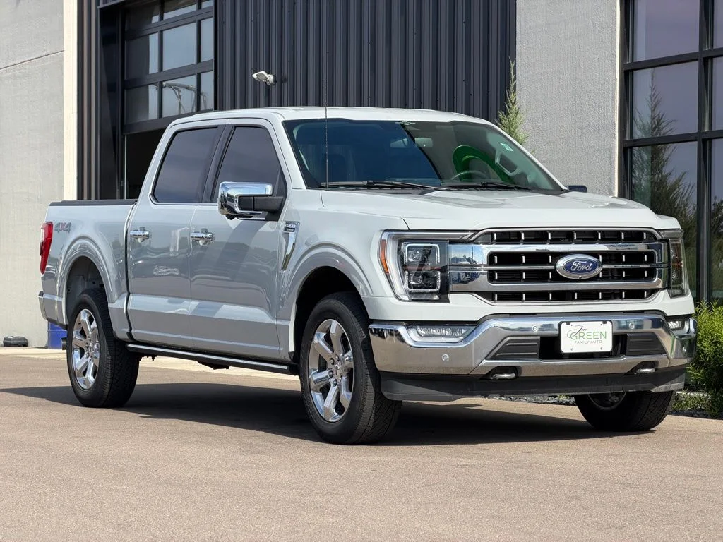 Used 2023 Gray Ford Lariat image 4