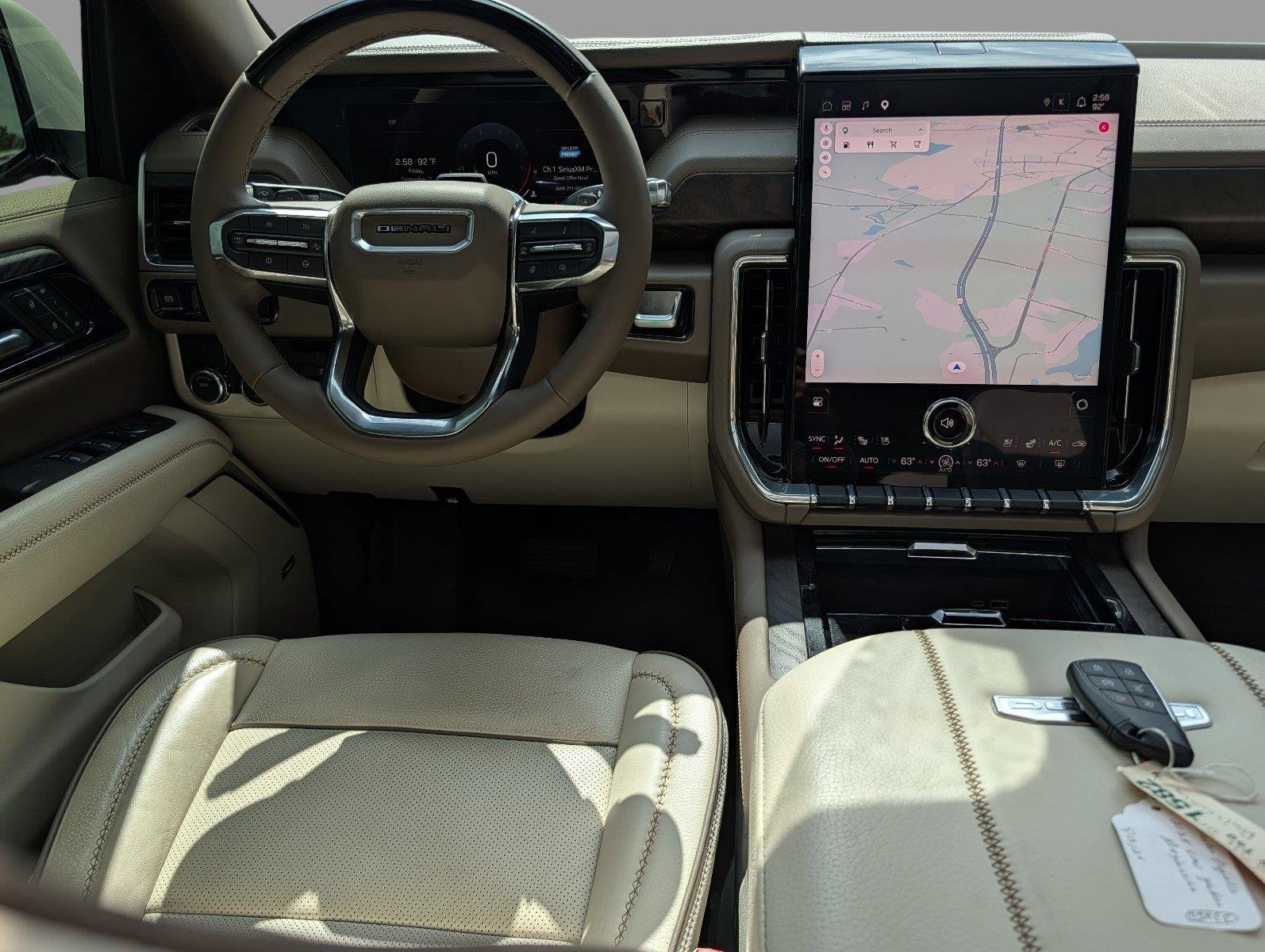 Used 2025 White Frost Tricoat GMC Denali image 26