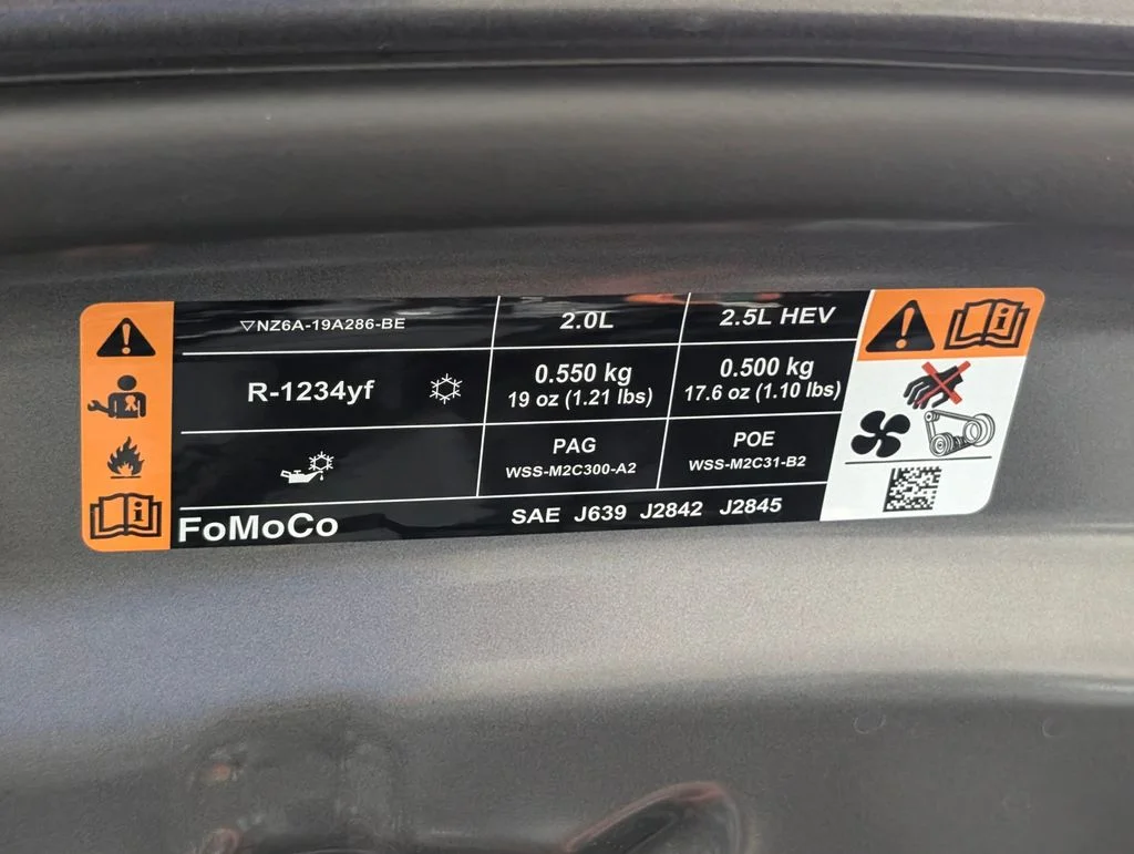 New 2026 Carbonized Gray Metallic Ford XLT image 26