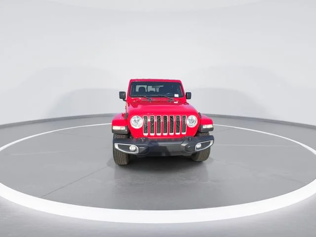 Used 2021 Red Jeep Overland image 3