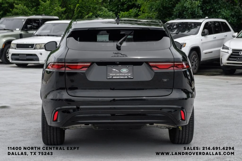 2026 Jaguar F-Pace R-Dynamic S - Photo 11