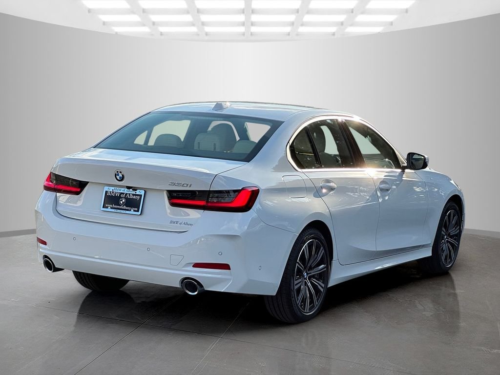 Used 2026 Alpine White BMW 330i image 6