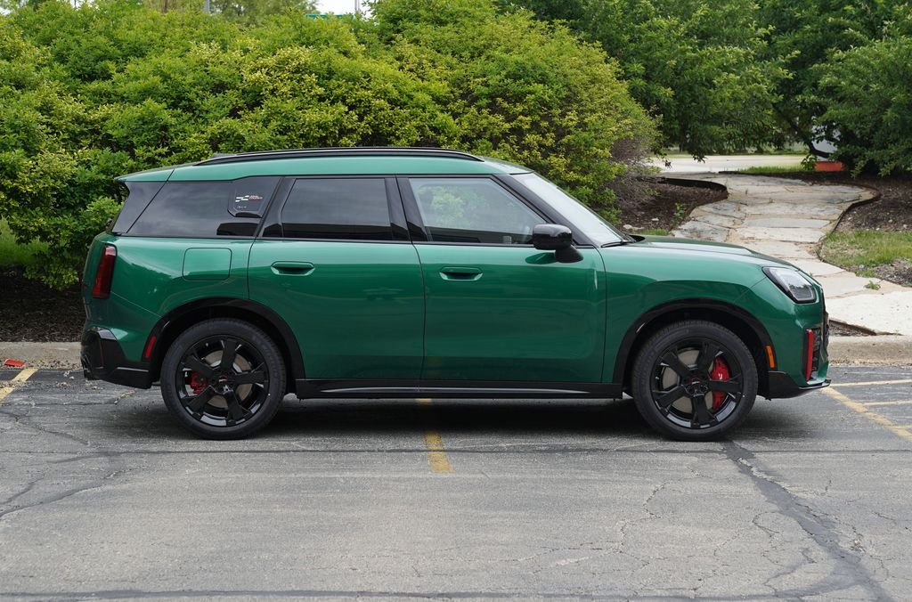 New 2027  MINI Iconic image 3