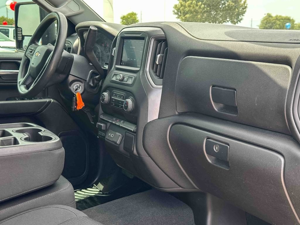 Used 2022 NORTHSKY BLUE METALLIC Chevrolet Custom image 21