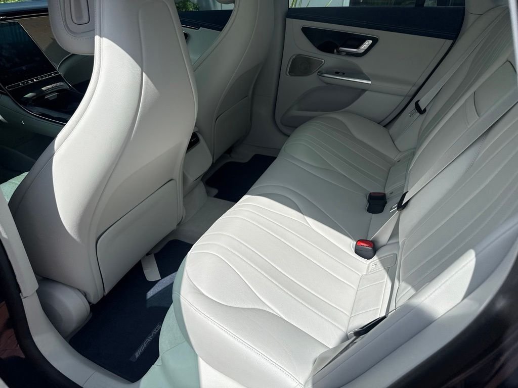 Certified Used 2023 Blue Mercedes-Benz 500 Sedan image 6