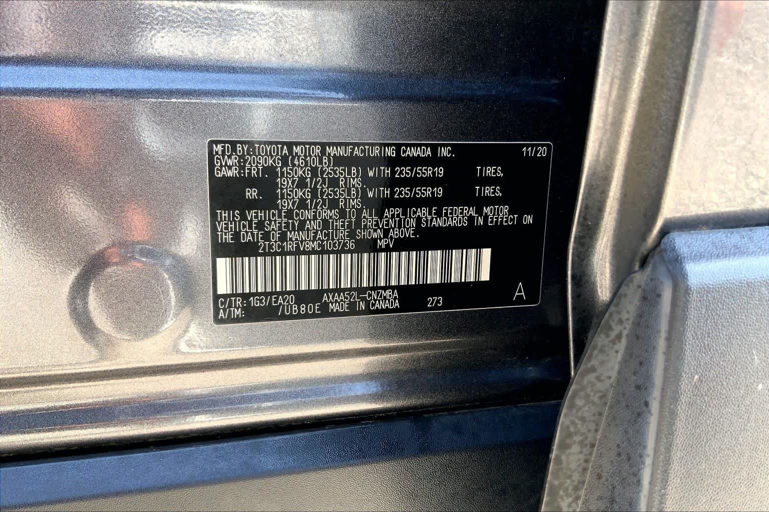 Used 2021 Magnetic Gray Metallic Toyota XLE Premium image 36