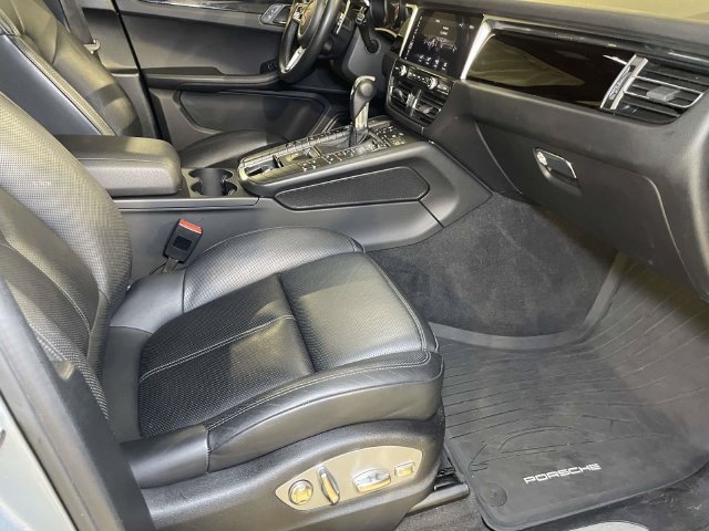 Used 2019 Silver Porsche S image 23
