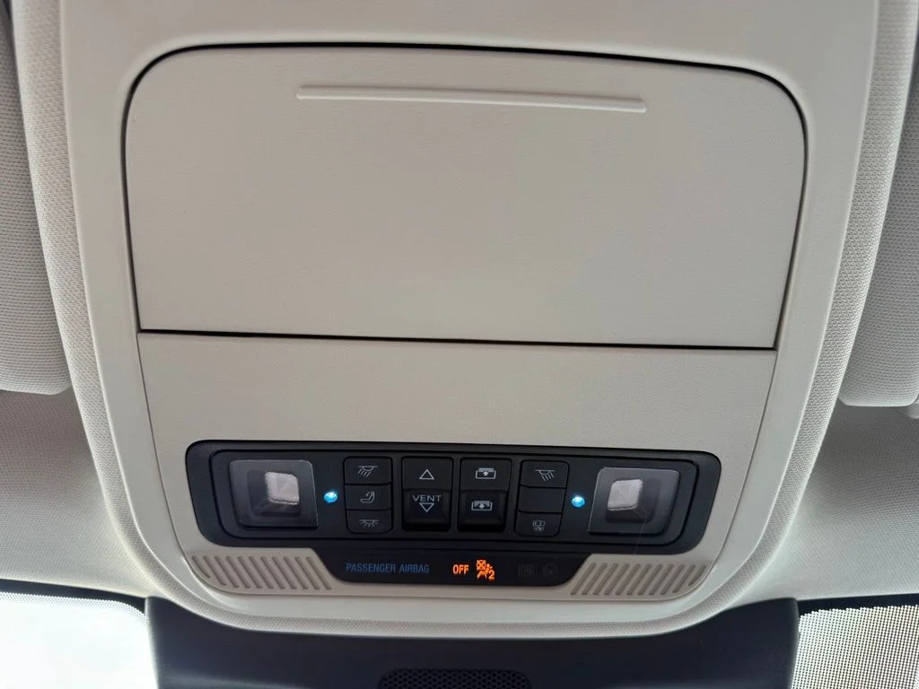 New 2026 Silver Ford Platinum image 34