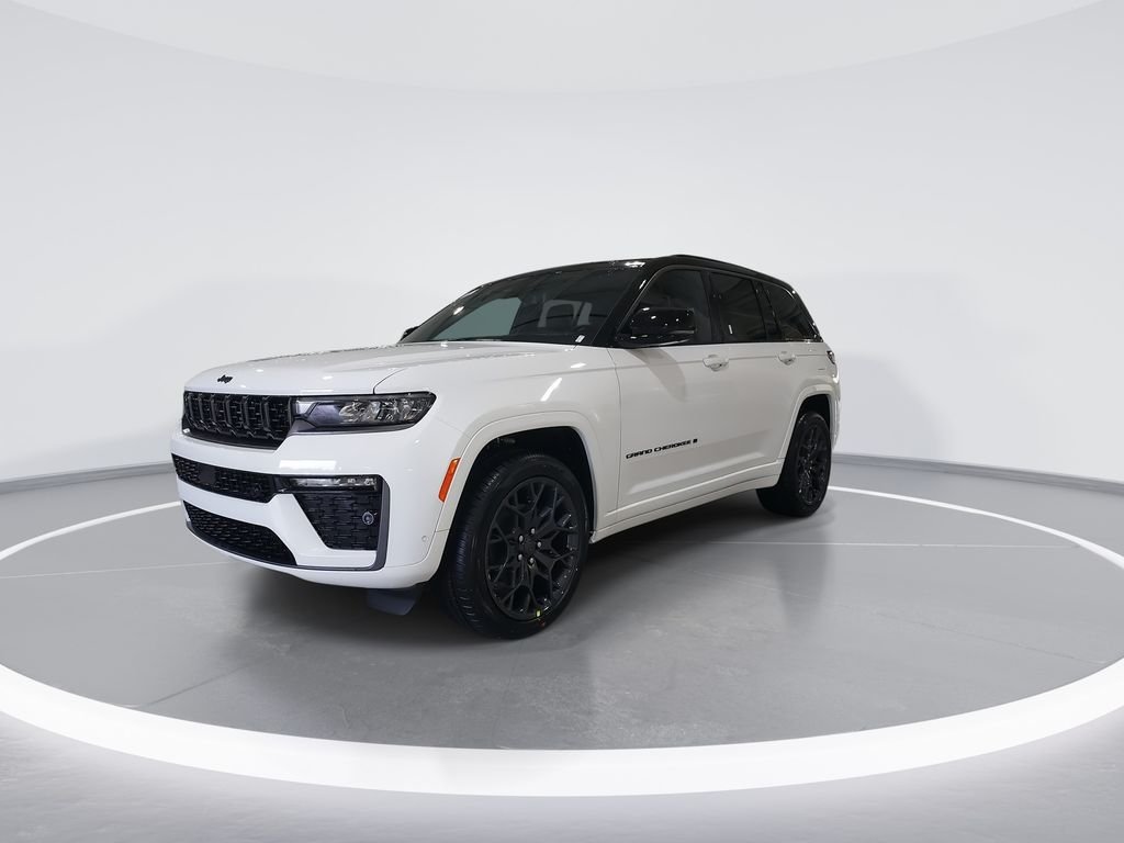 New 2026 Bright White Clear-Coat Exterior Paint Jeep Summit image 4