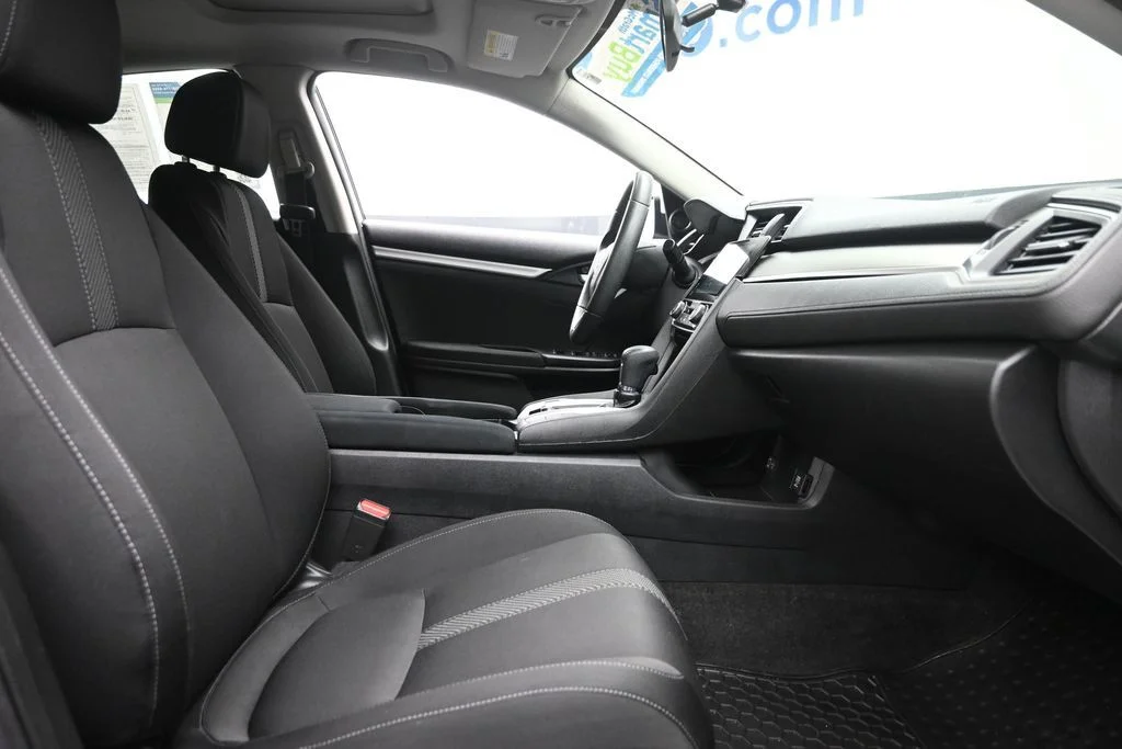 Used 2016 Silver Honda EX-T image 9