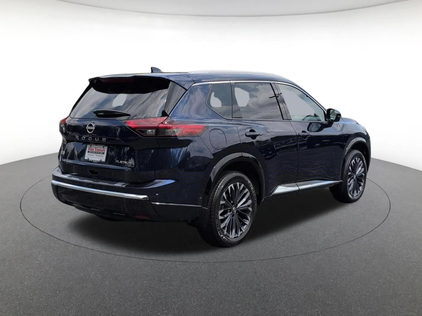 Used 2024 Deep Ocean Blue Pearl Nissan Platinum image 9