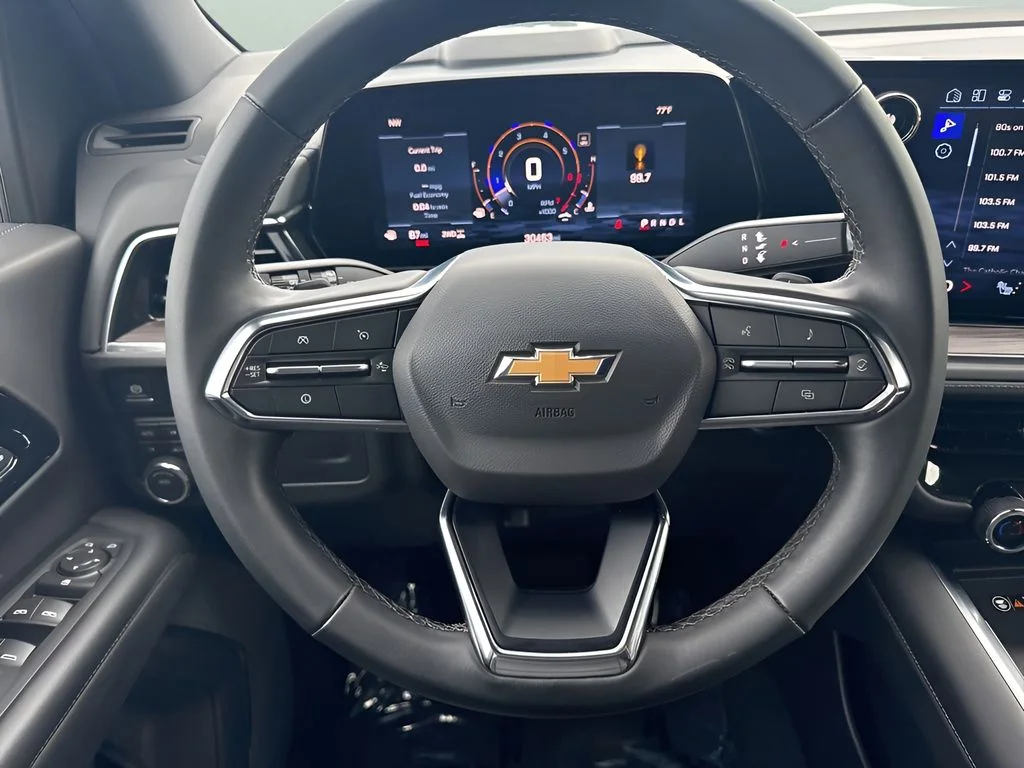 Used 2025 Black Chevrolet LT image 15