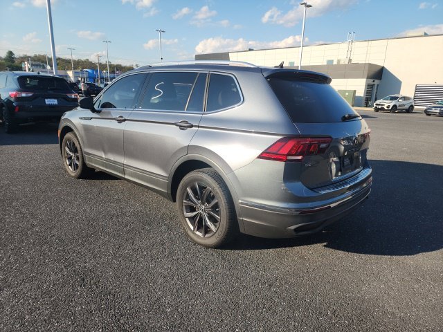 Used 2022 Gray Volkswagen 2.0T SE image 7