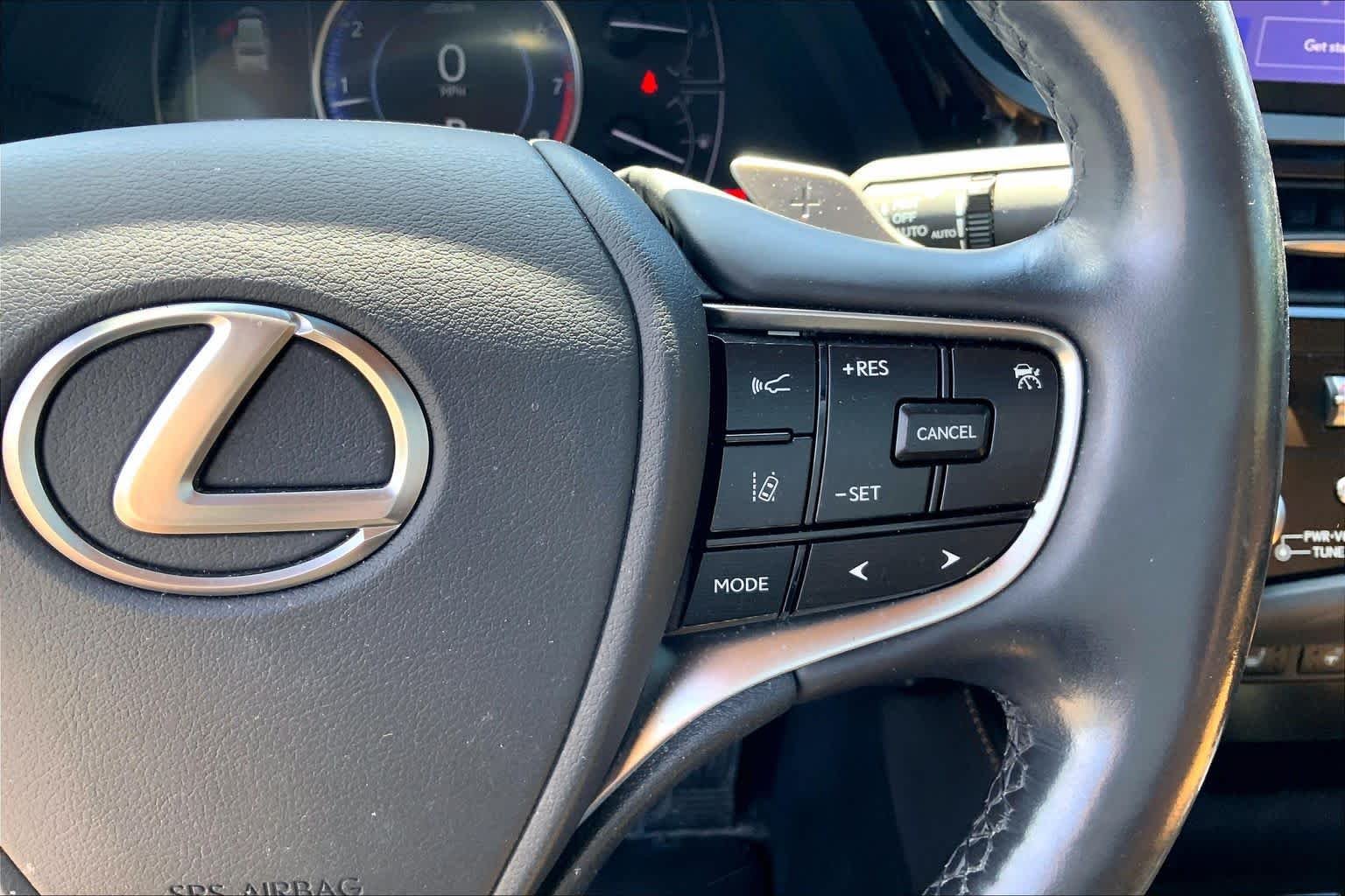 Certified Used 2024 Eminent White Pearl Lexus  image 25