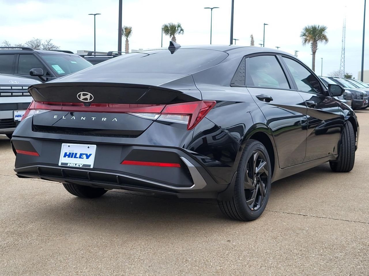 New 2026 Abyss Black Hyundai SEL Sport image 5