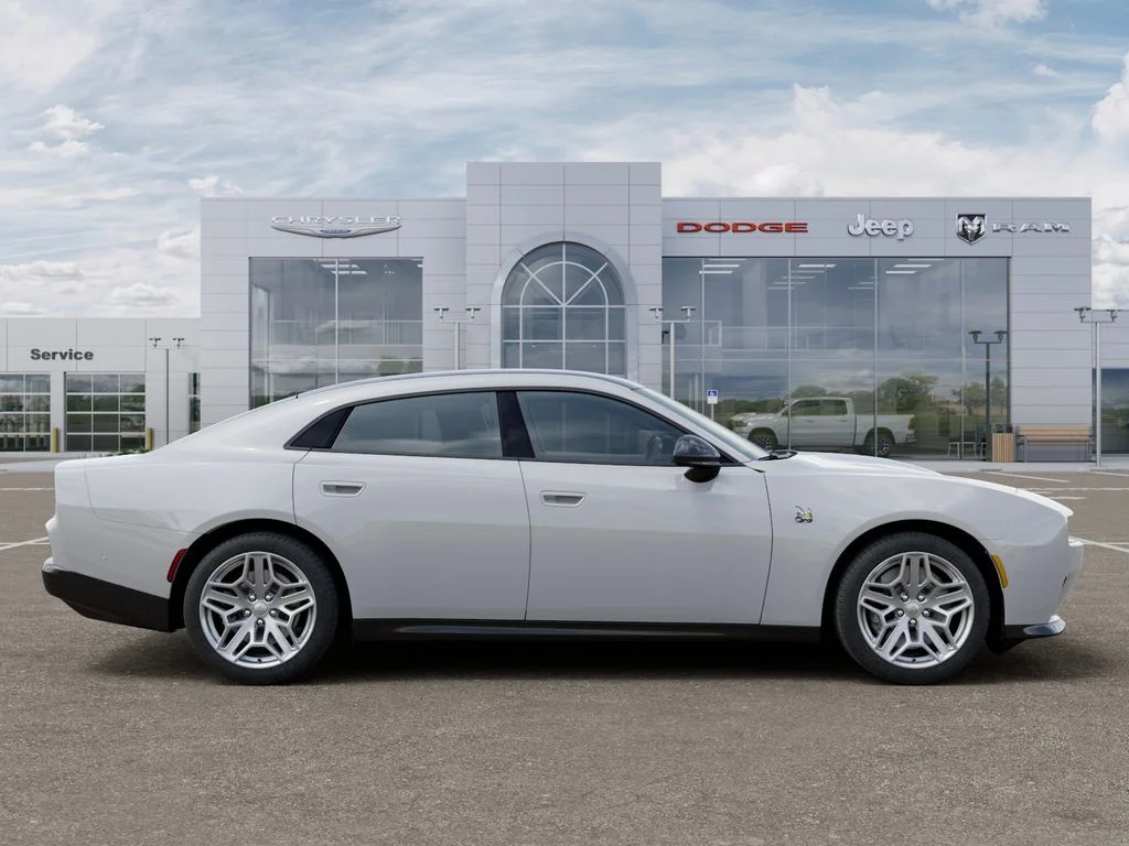2026 Dodge Charger Daytona Scat Pack - Photo 22