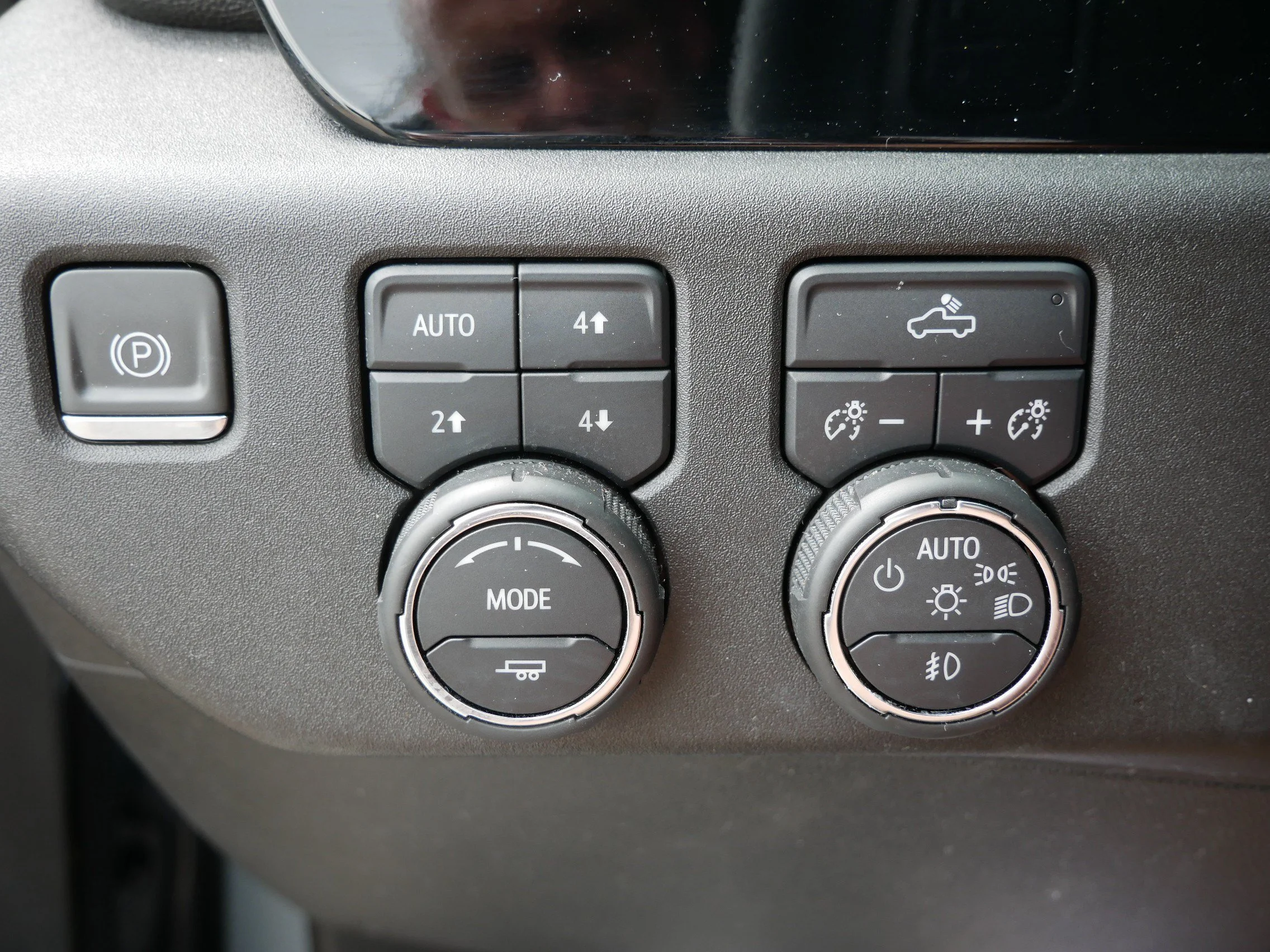 Used 2024 Sterling Gray Metallic Chevrolet RST image 26