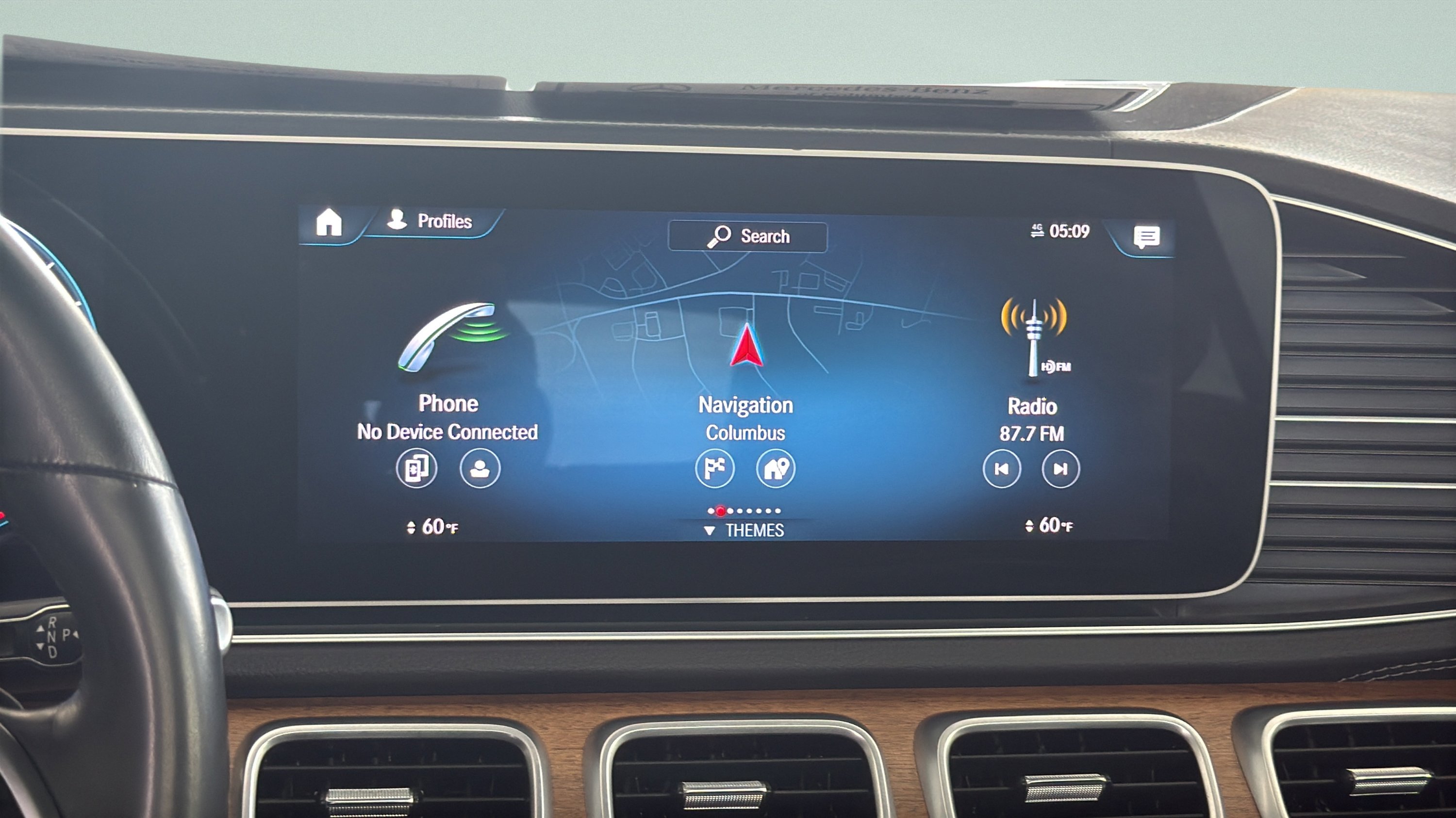 Certified Used 2022 Polar White Mercedes-Benz GLE 350 image 35