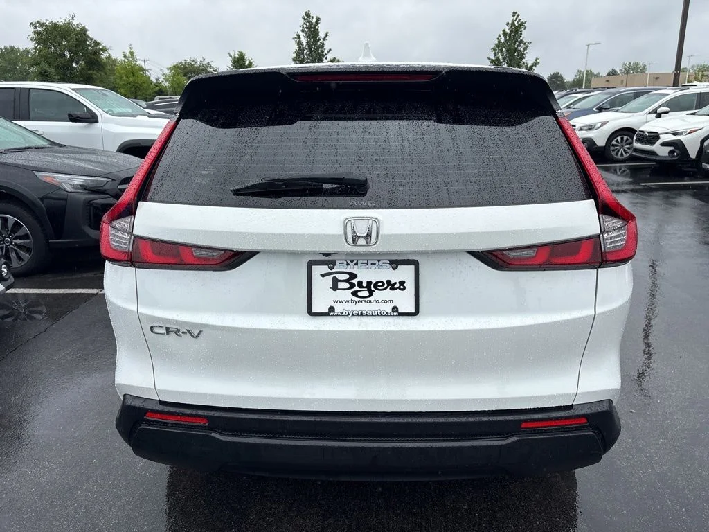 Used 2023 White Honda LX image 4