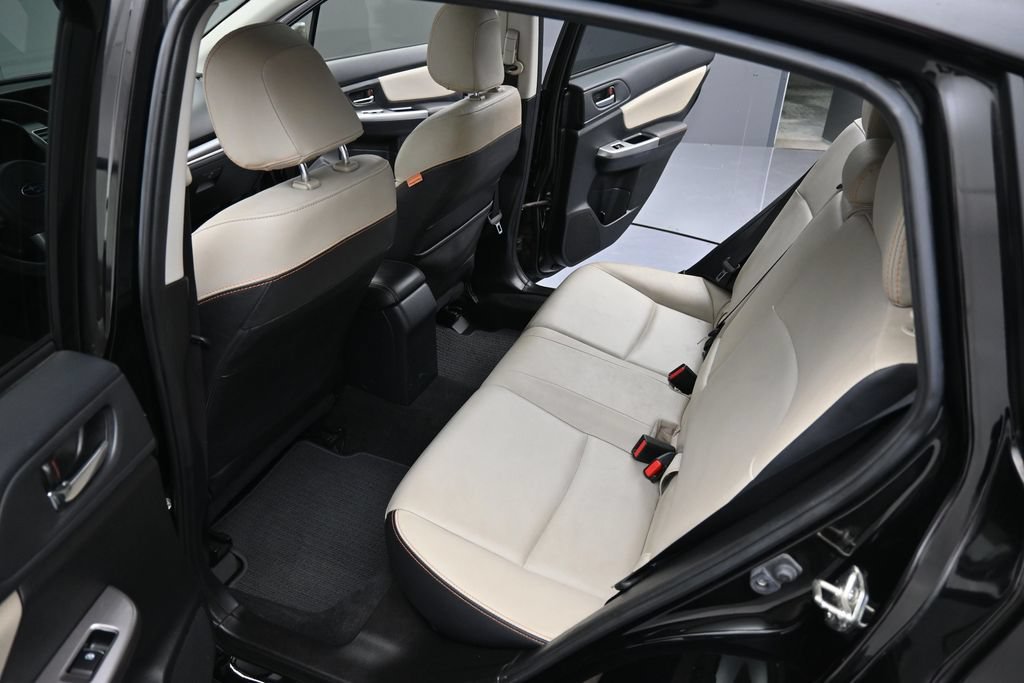 Used 2017 Crystal Black Silica Subaru 2.0i Limited image 27