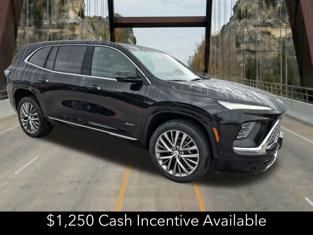 2026 Buick Enclave Avenir's photo