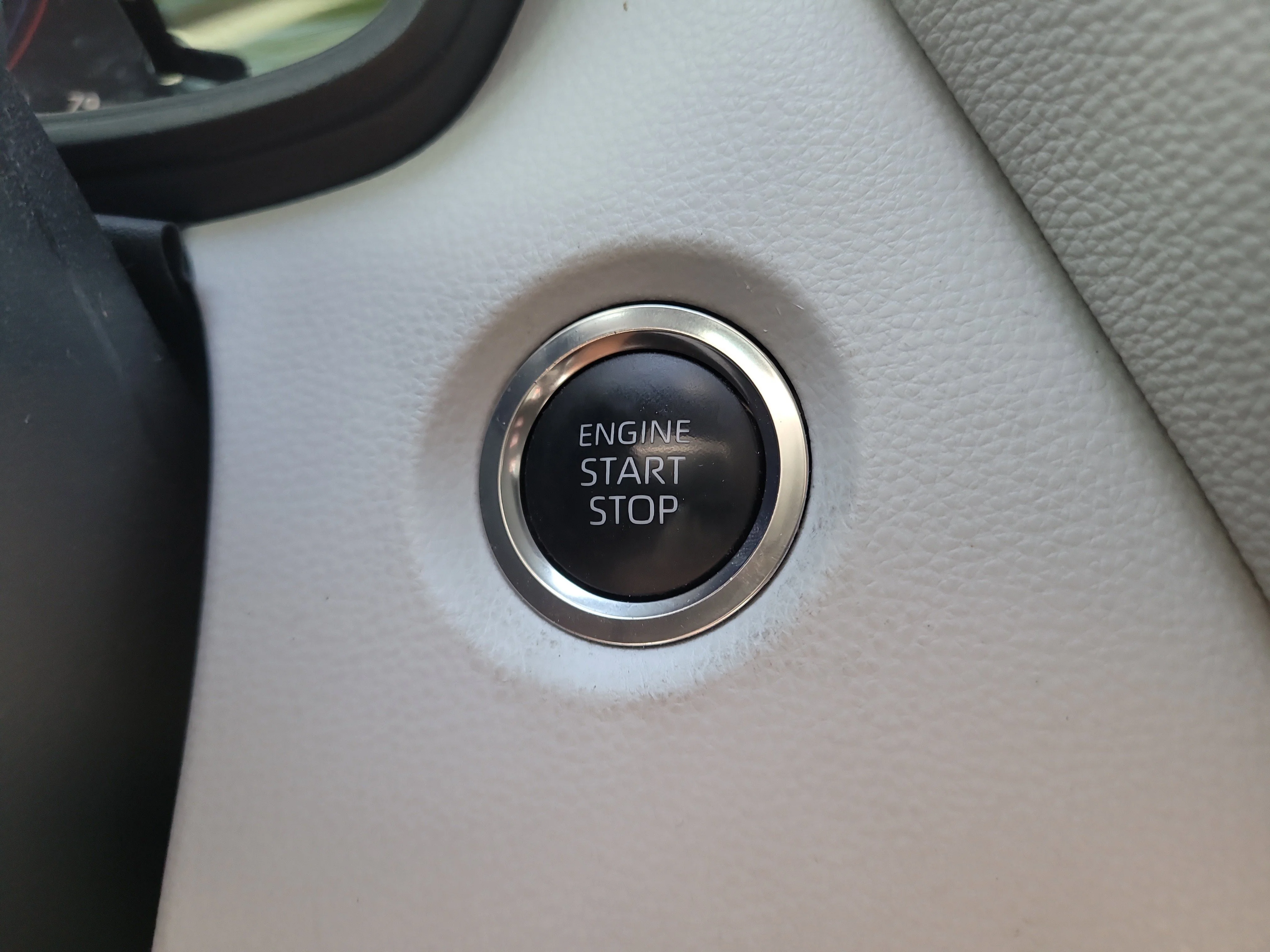 Certified Used 2025  Toyota FX image 26