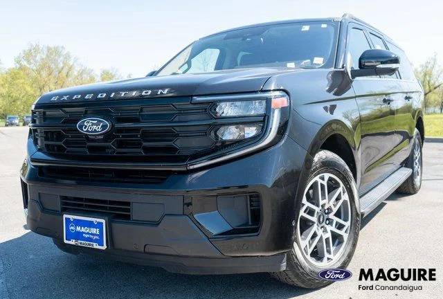 2025 Ford Expedition Active MAX 4x4's photo