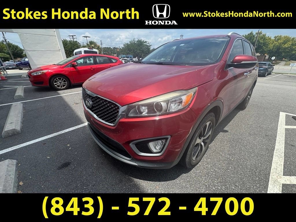 Used 2016 Red Kia EX image 1