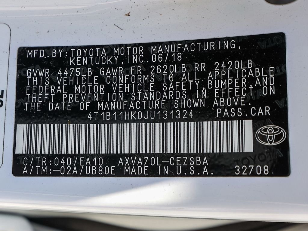 Used 2018 White Toyota SE image 31