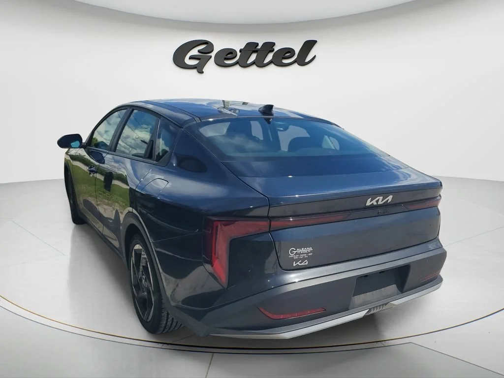 Used 2025 Gray Kia EX image 5