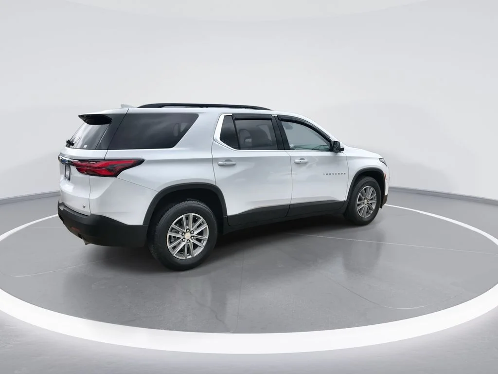 Used 2023 White Chevrolet LT image 8