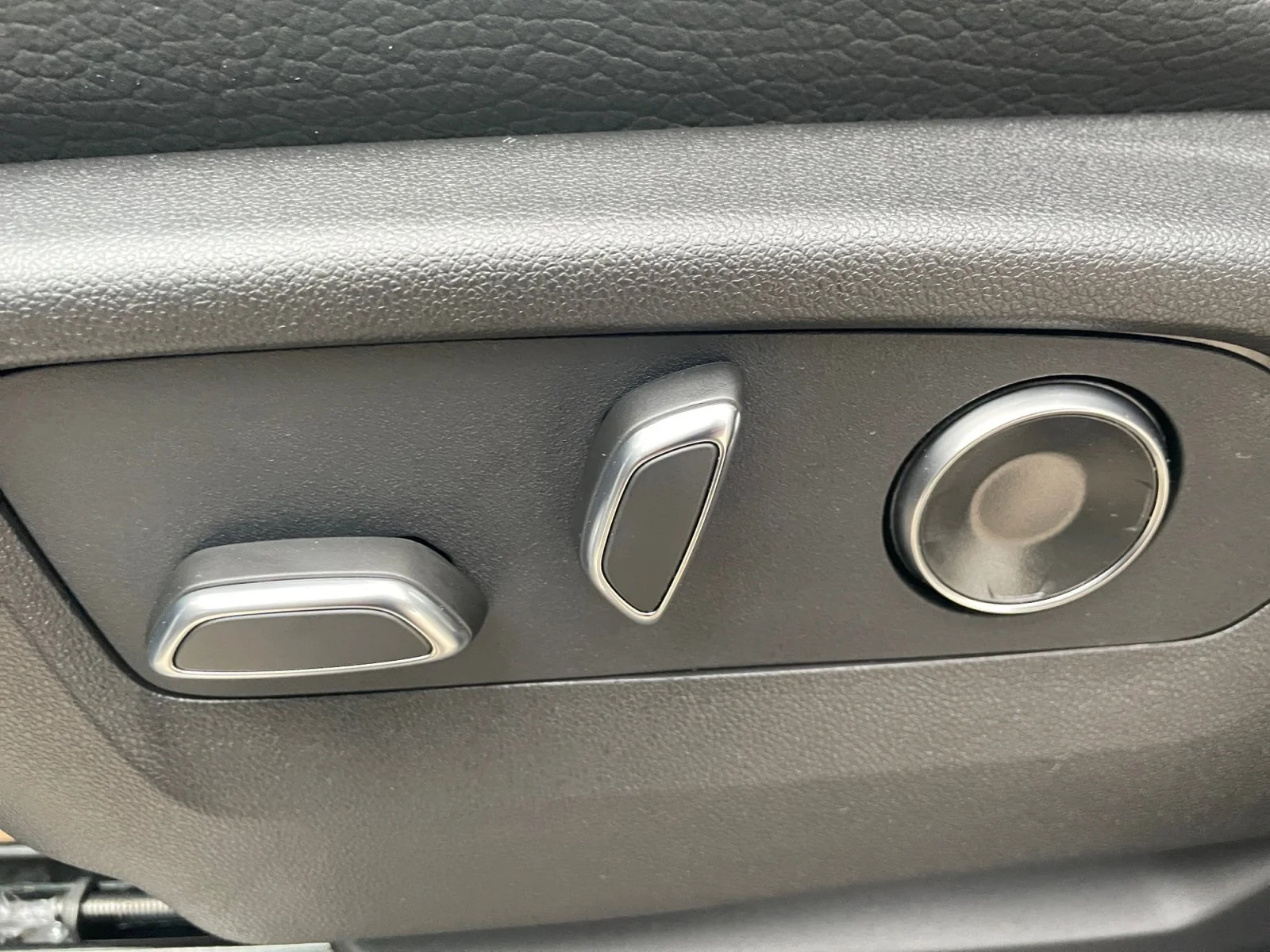 New 2026 Summit White GMC Denali image 14
