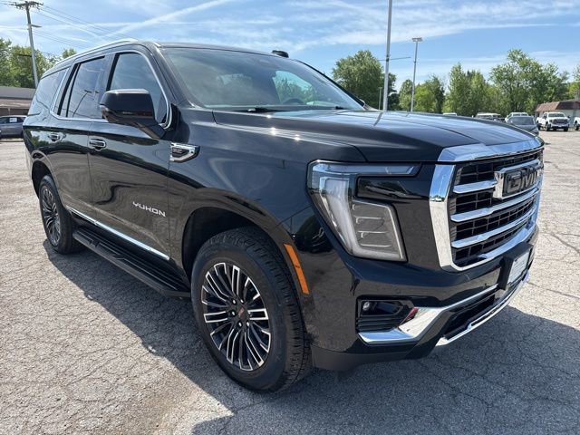 Used 2025 Onyx Black GMC Elevation image 3