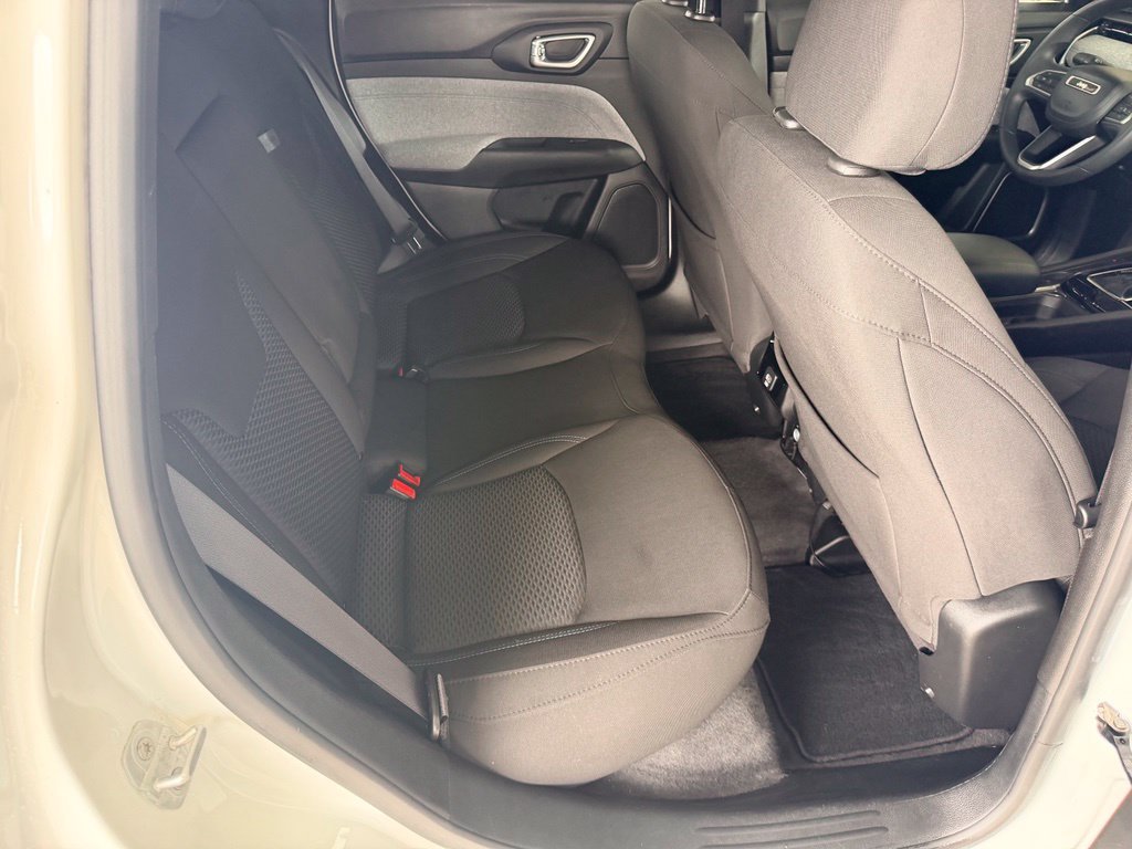 Used 2023 White Jeep Sport image 32