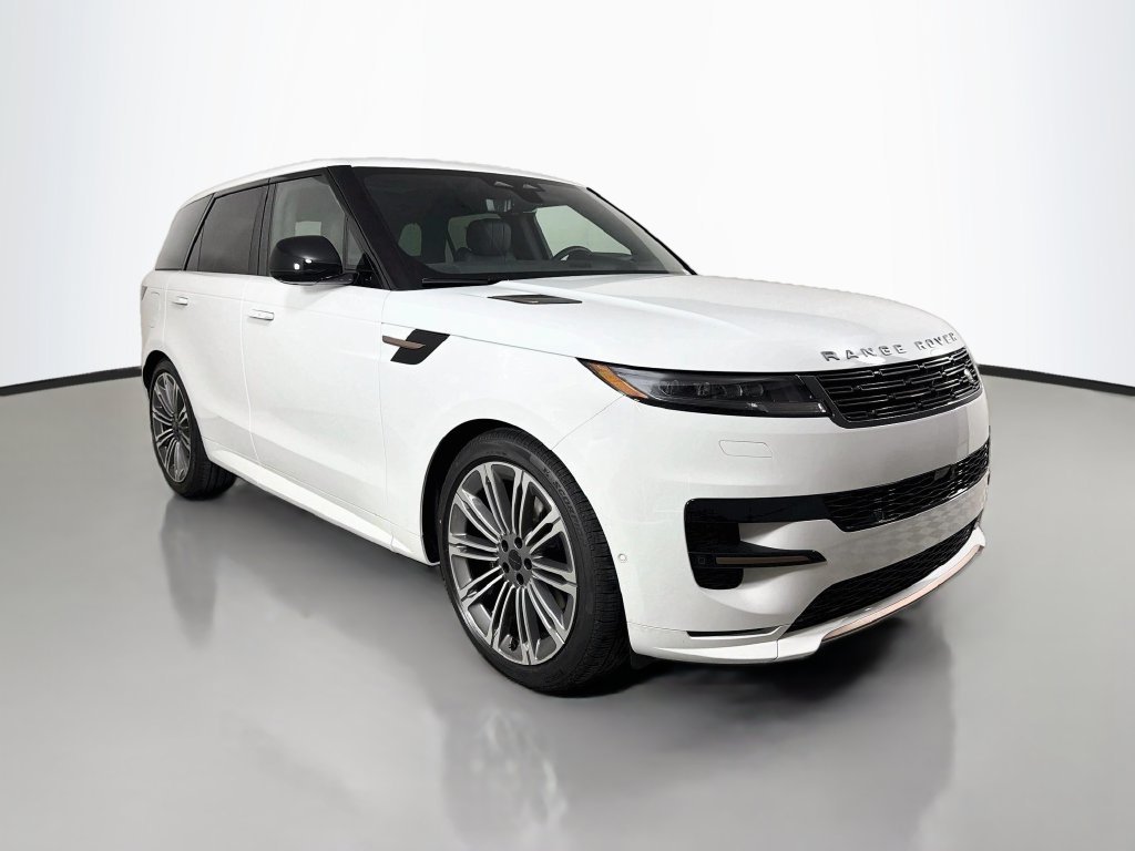 New 2027 Fuji White Land Rover Dynamic SE image 3