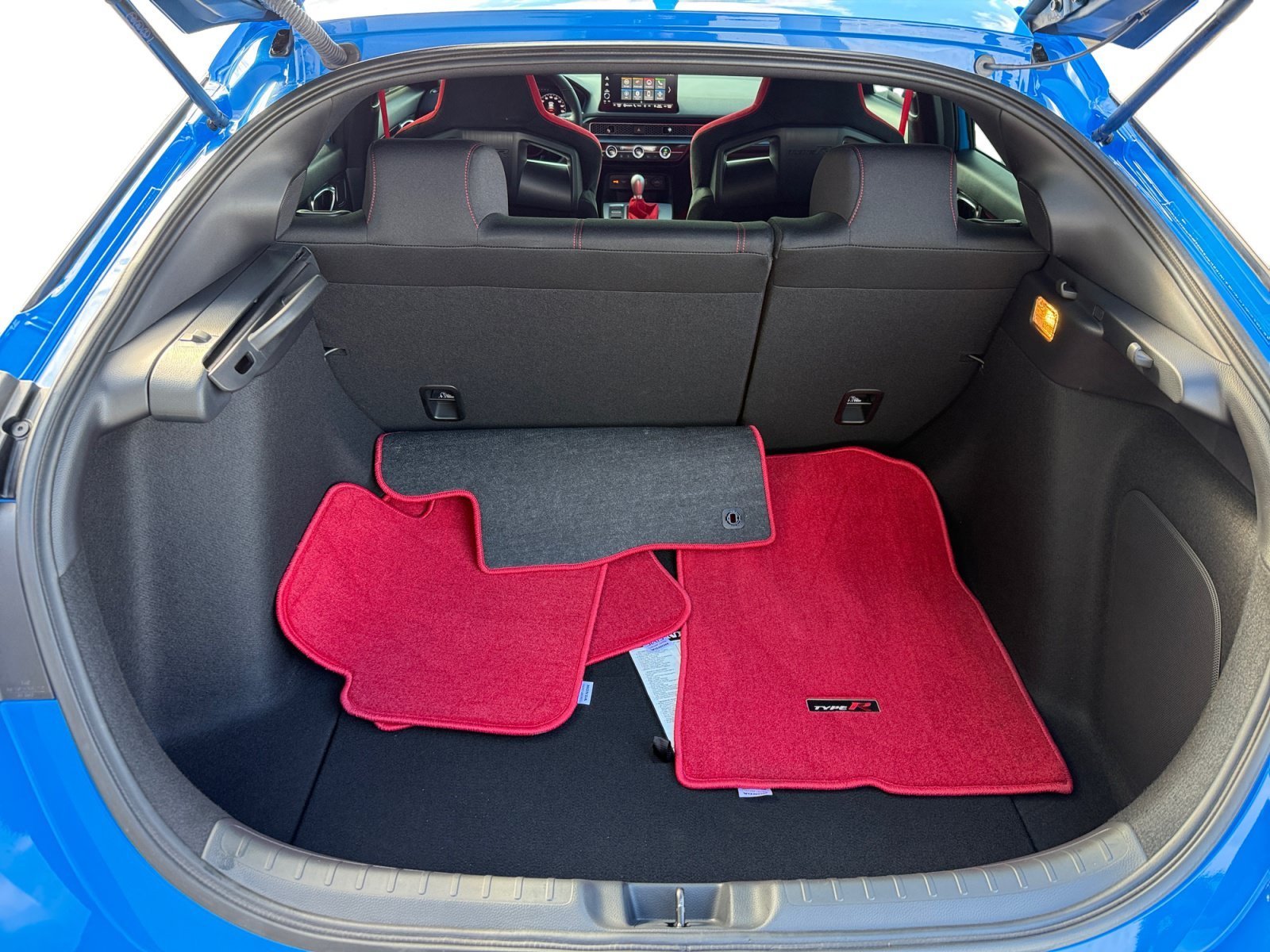 Used 2025 Boost Blue Pearl Honda  image 17
