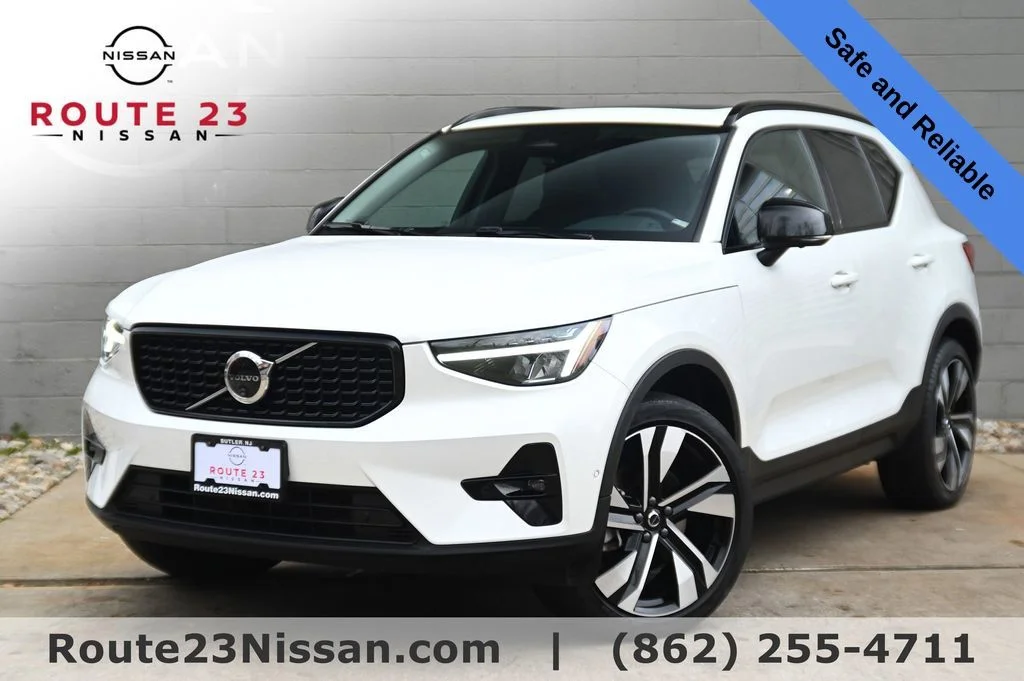 2024 Volvo XC40