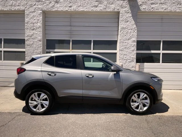 Used 2025 Gray Buick Preferred image 1