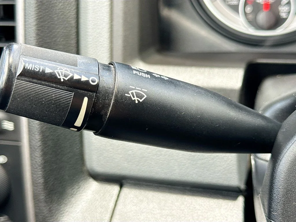 Used 2014 Silver Ram Tradesman image 12