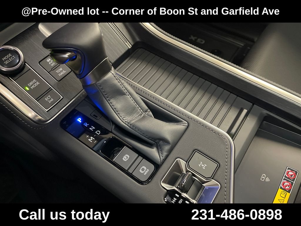 Used 2026  Lexus 550 Premium+ image 25