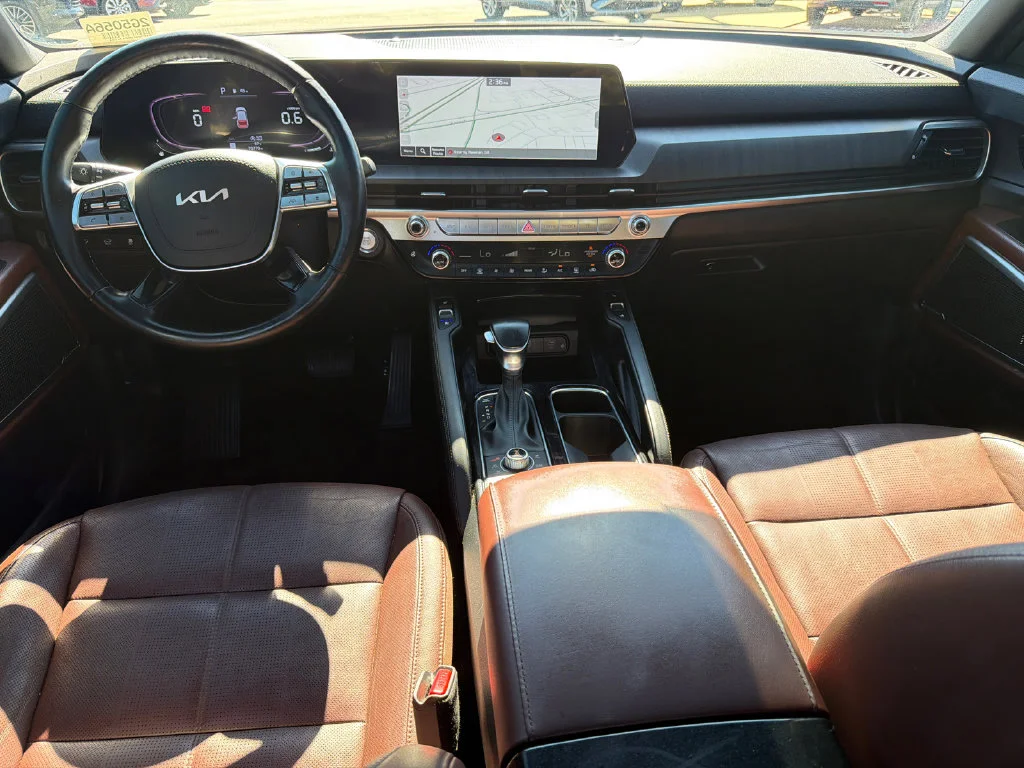 Used 2024 Red Kia EX image 23