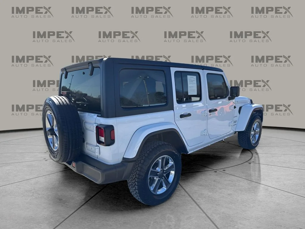 Used 2021 White Jeep Unlimited Sahara image 2