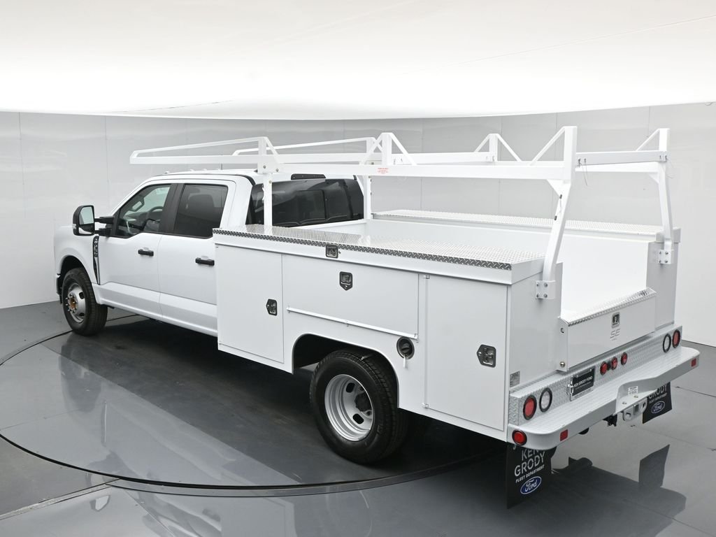 New 2026 Oxford White Ford XL image 43