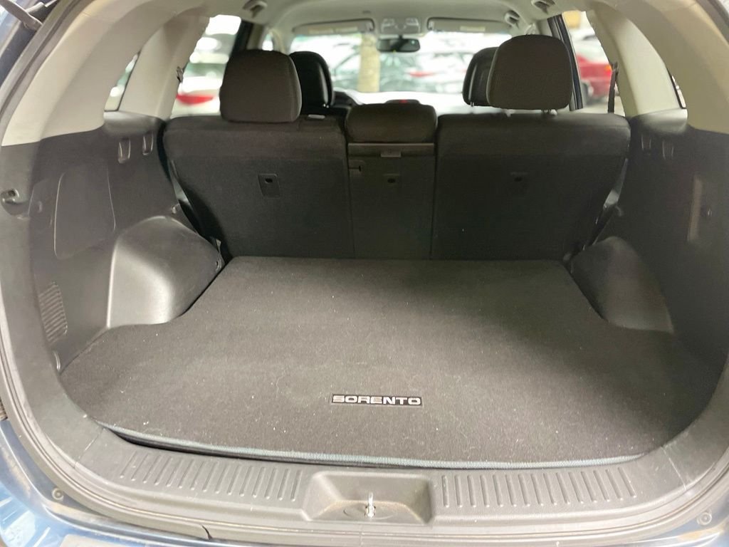 Used 2014 Wave Blue Kia LX image 20