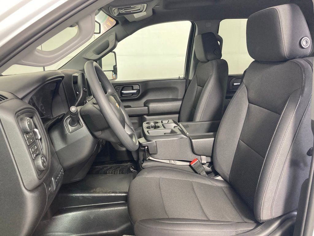 2026 Chevrolet Silverado 3500 HD Work Truck - Photo 9